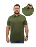Camisa tipo polo verde con figuras